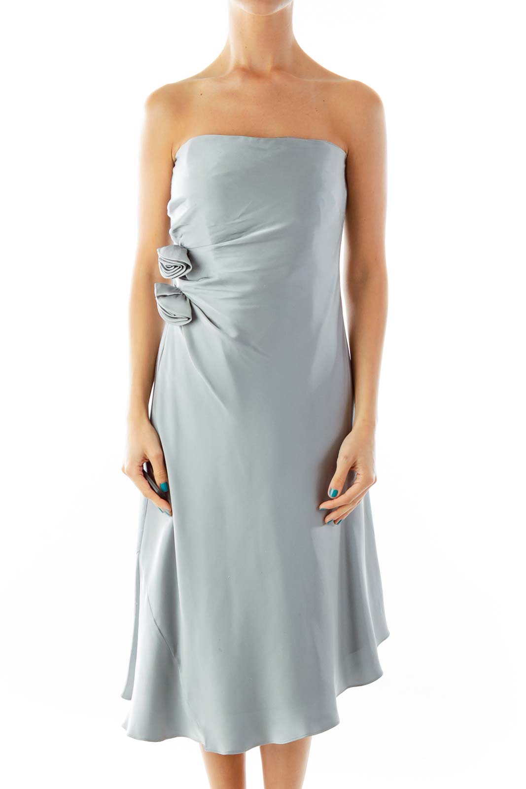 Shop Banana Republic clothing and handbags at SilkRoll. Trade with us!
