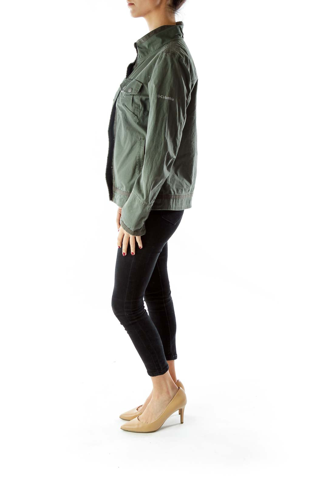 Green Pocketed Buttoned Fitted Jacket