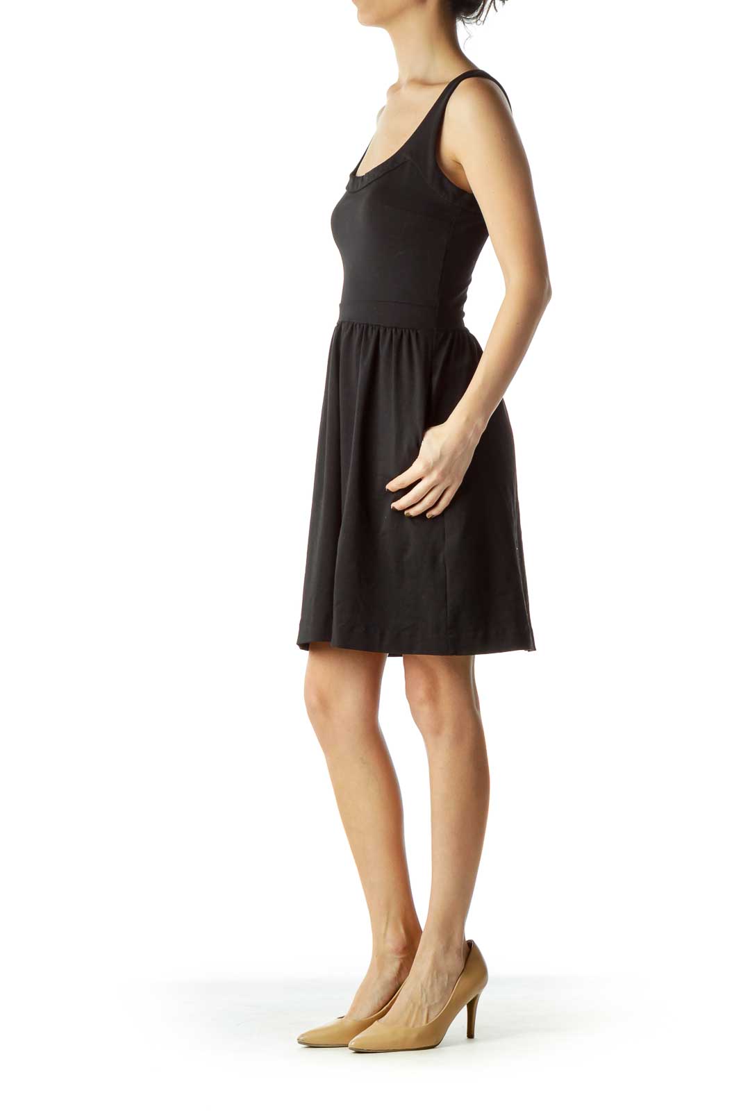Black Sleeveless Fitted Day Dress