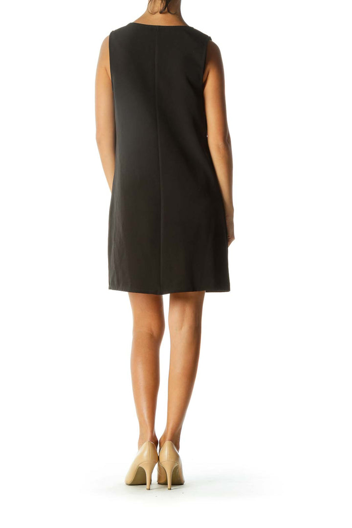 Black Crisscross Front Sleeveless Cocktail Dress