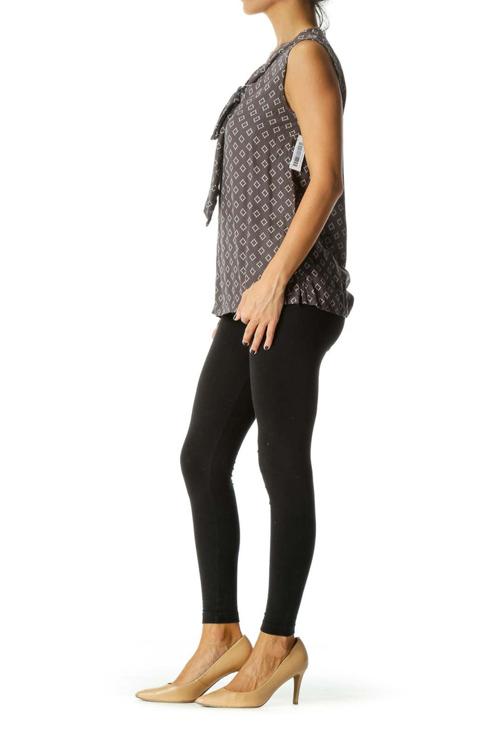 Gray & Cream Tile-Print Sleeveless Neck-Tie Blouse