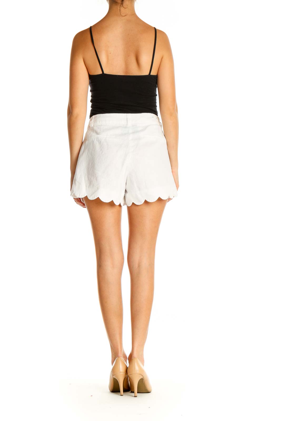 White Solid Chic Shorts