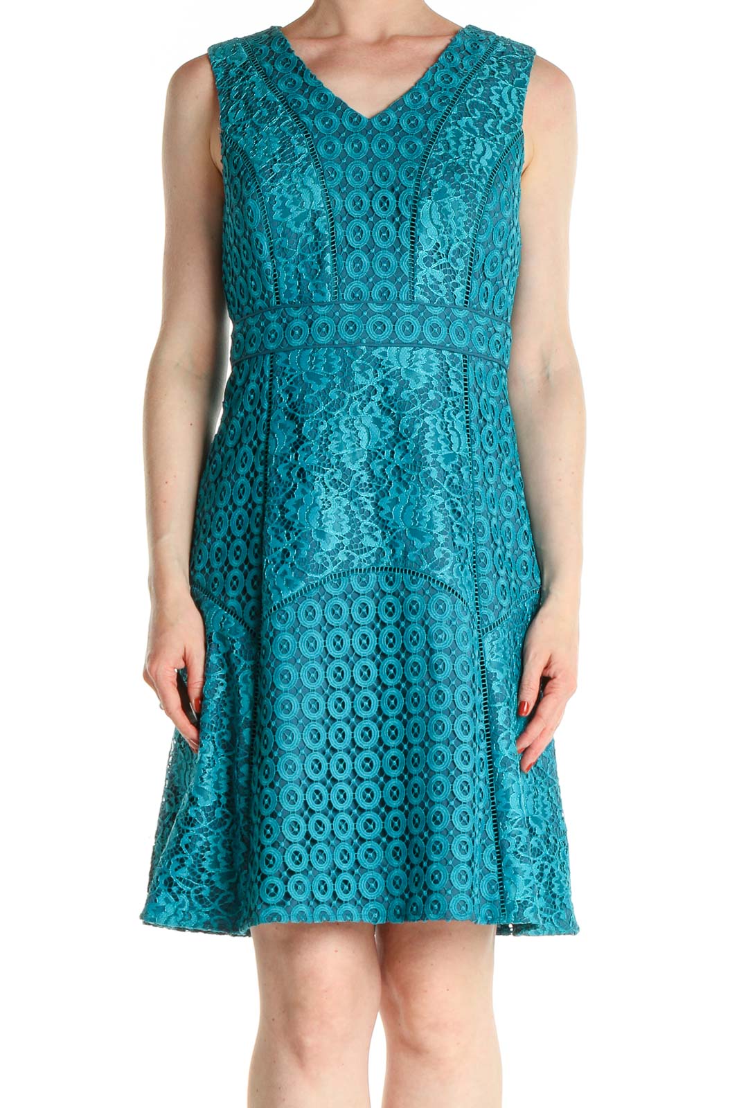 Shop Antonio Melani clothing and handbags at SilkRoll. Trade with us!