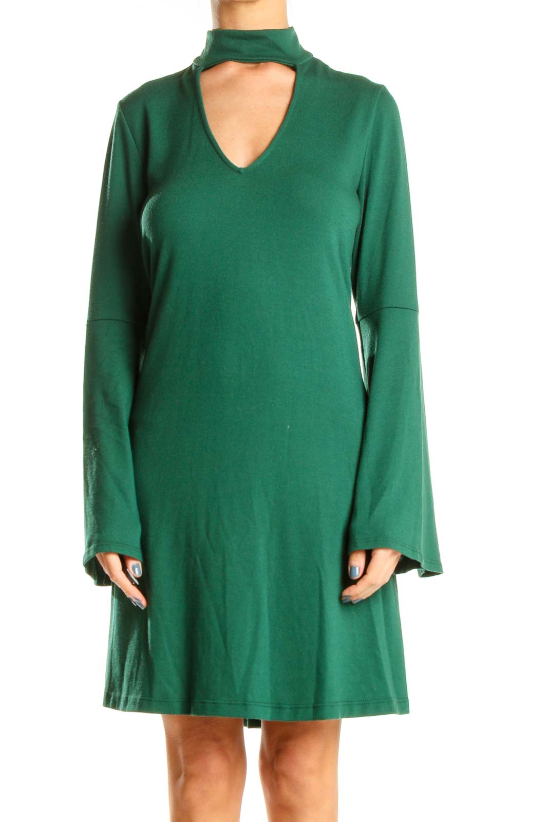 Shop Karen Kane clothing and handbags at SilkRoll. Trade with us!