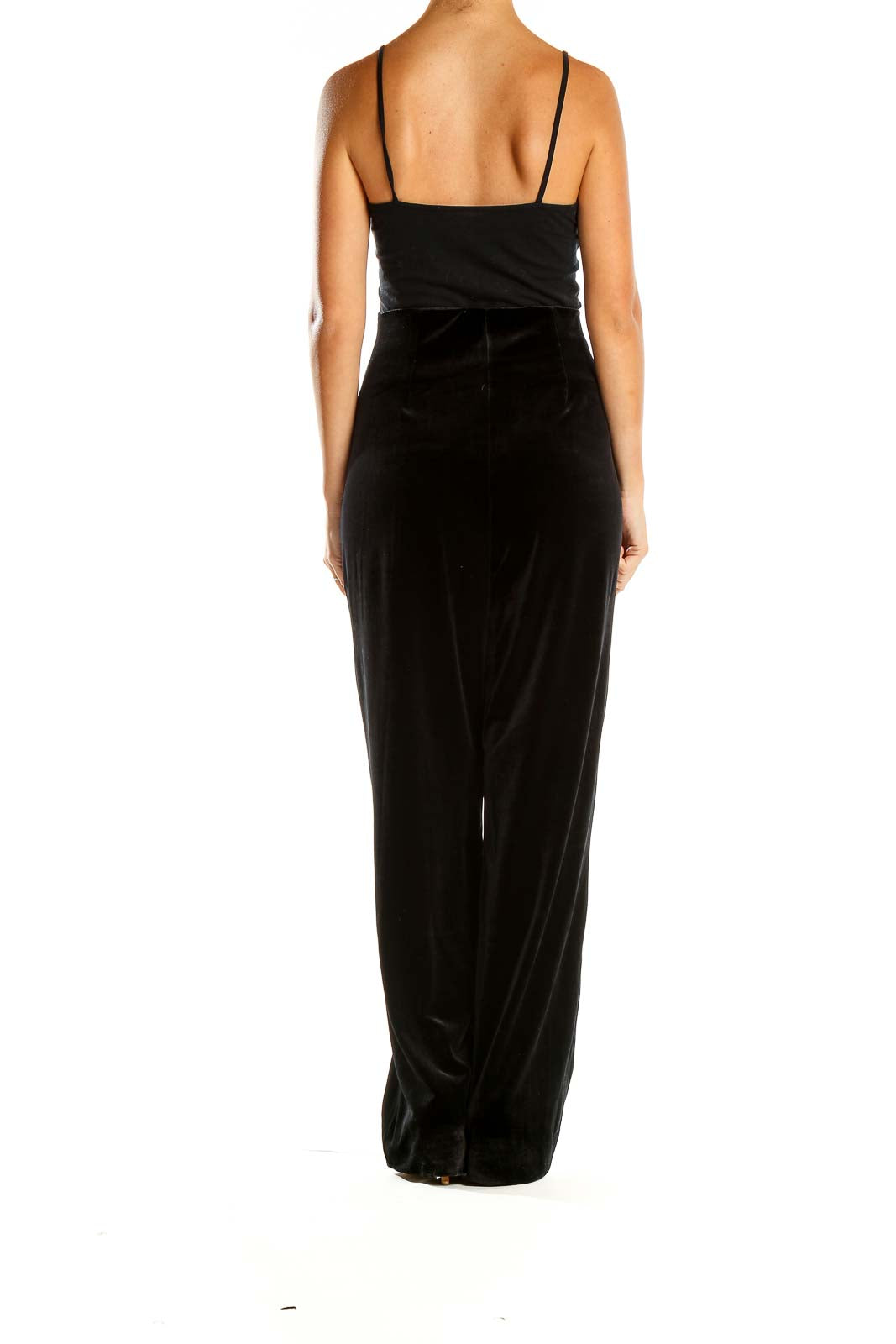 Side view of Max Studio black velvet wide-leg trousers on model