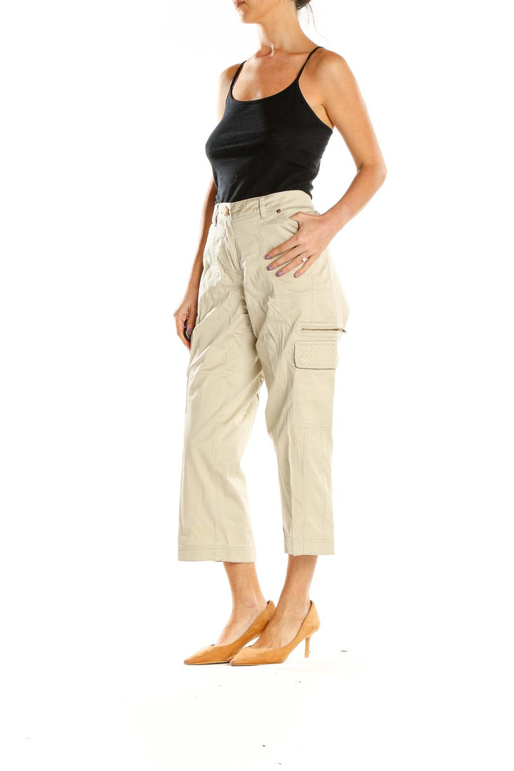 Front view of Cache beige cropped cargo pants on model