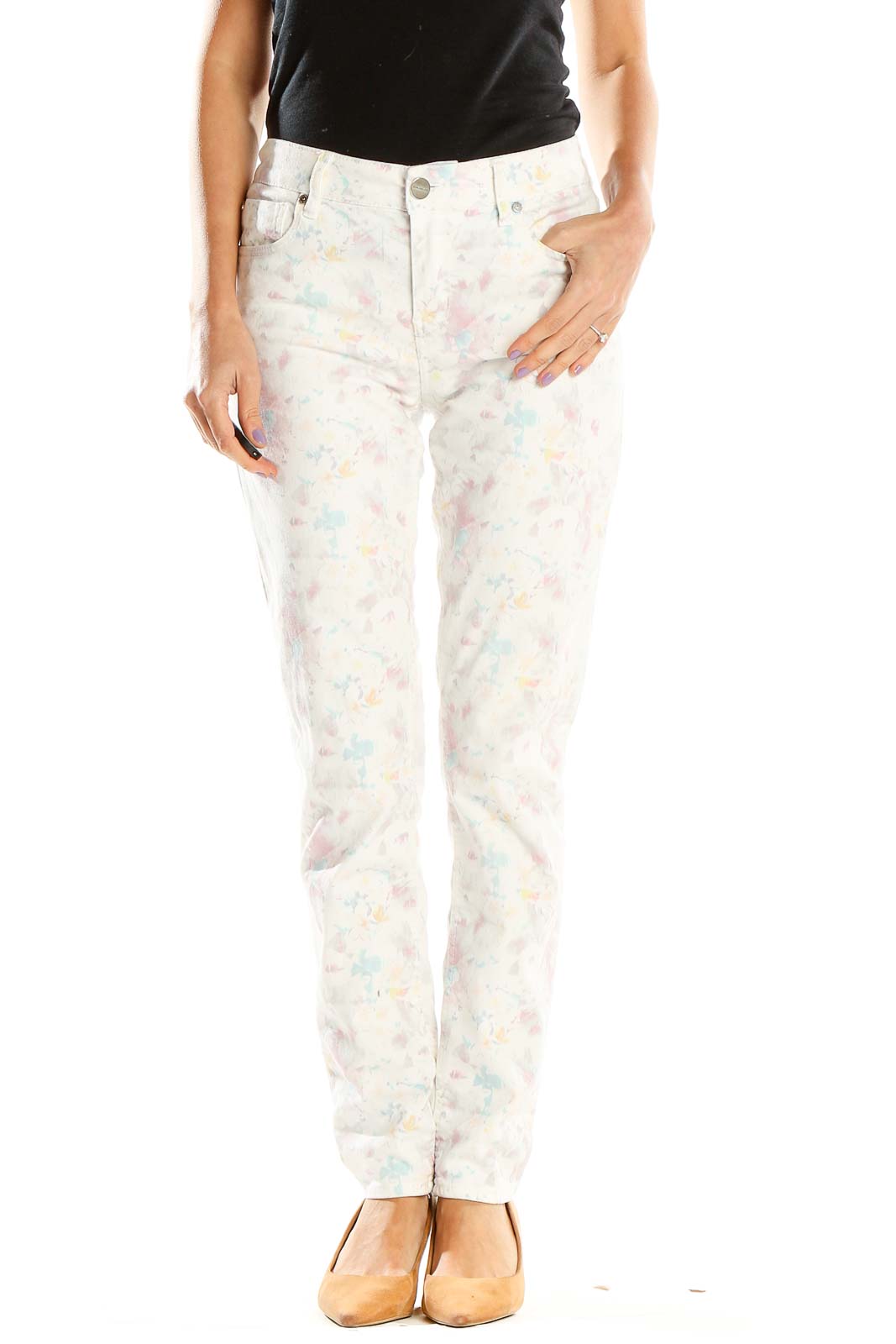 Front view of Sanctuary white floral print skinny jeans