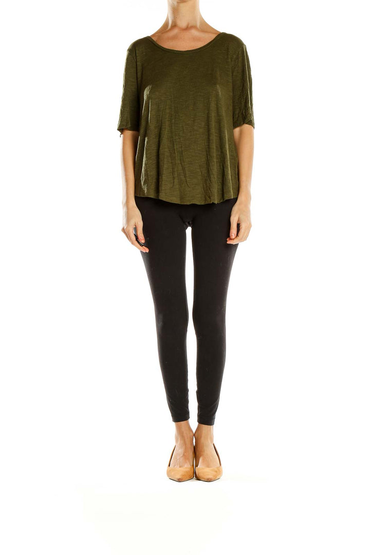 Front view of Madewell olive relaxed fit short sleeve top