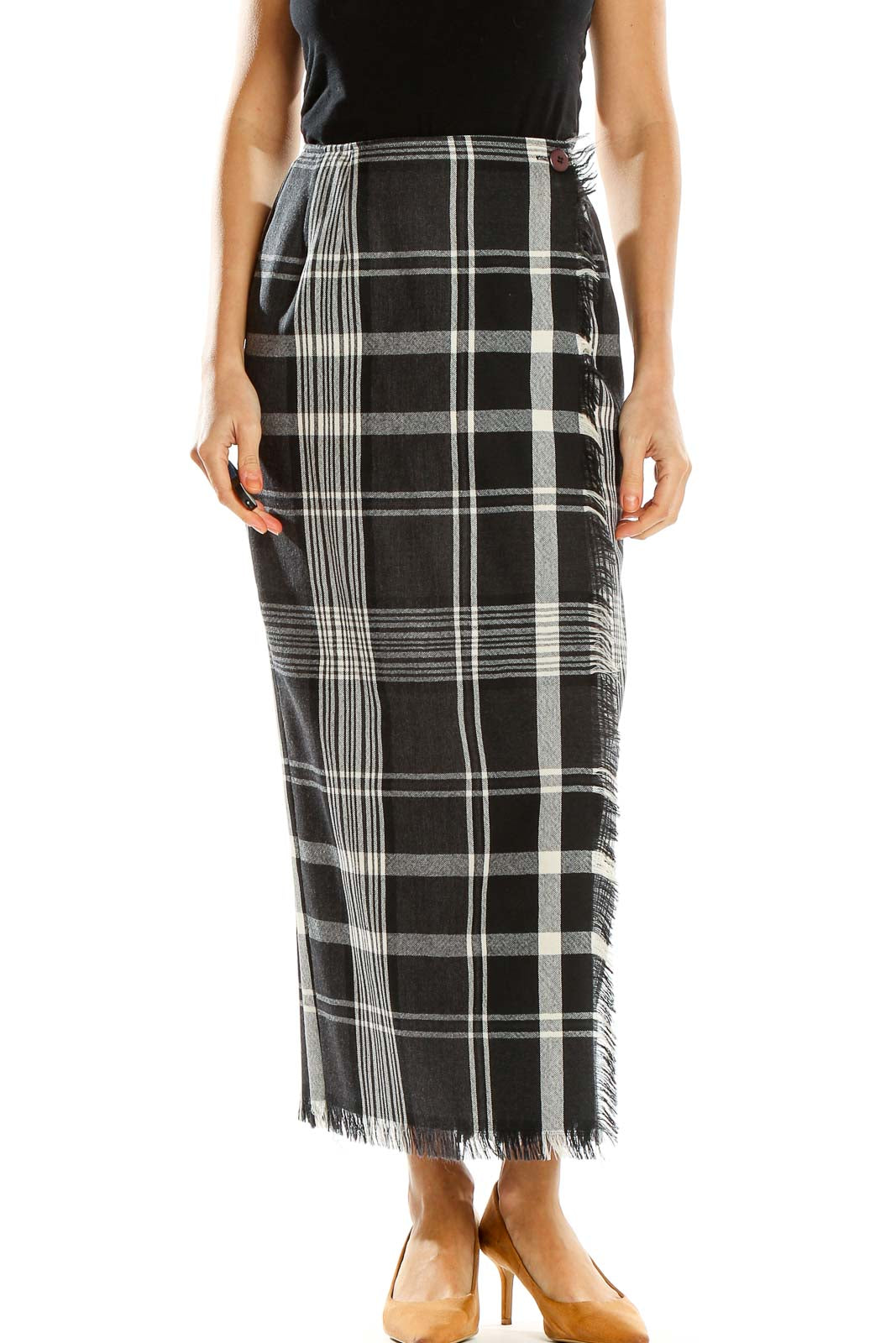 Front view of Adrienne Vittadini black and white plaid maxi skirt