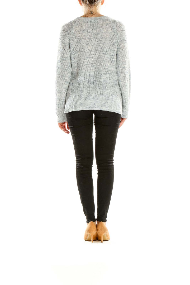 Back view of Liz Claiborne gray cable knit crewneck sweater