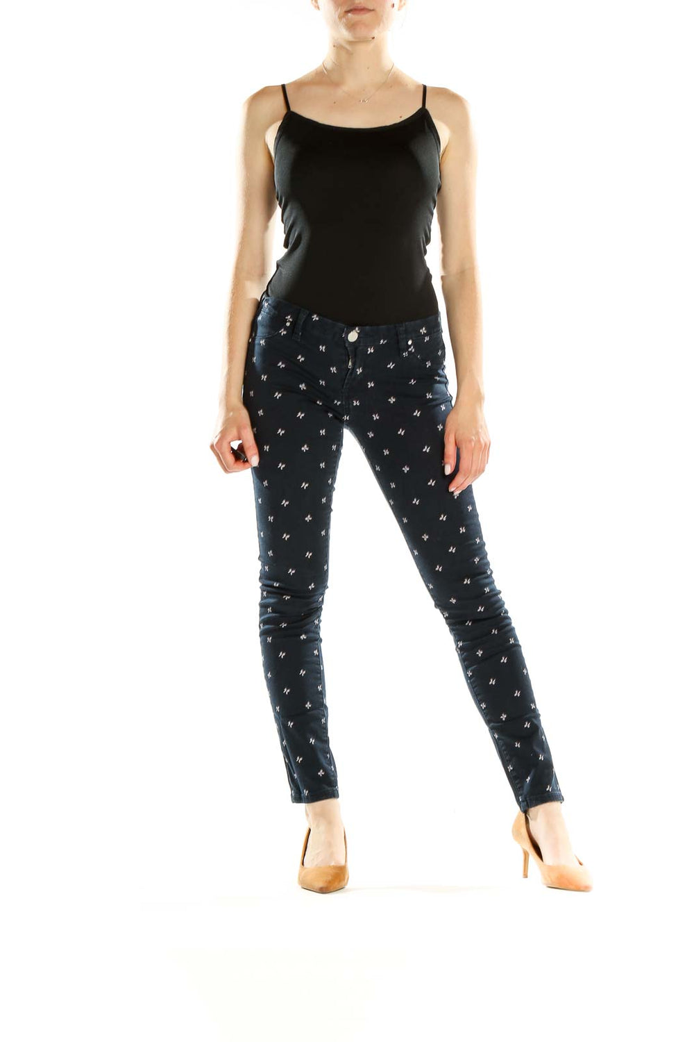 Front view of Blanknyc X Madewell navy skinny jeans with white pattern