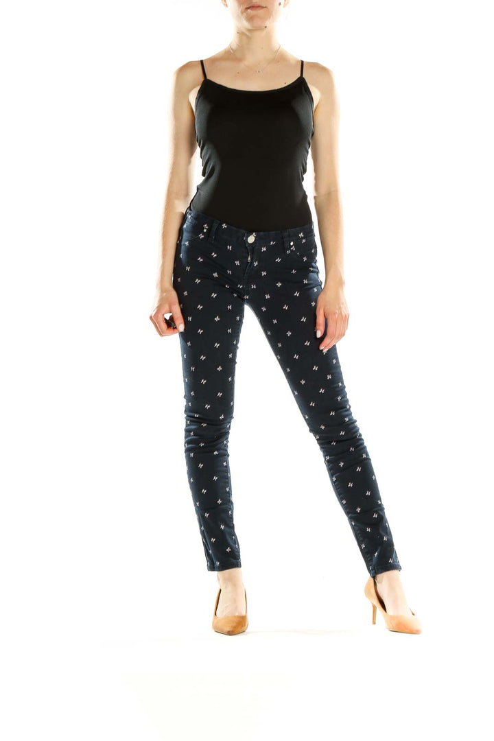 Front view of Blanknyc X Madewell navy skinny jeans with white pattern