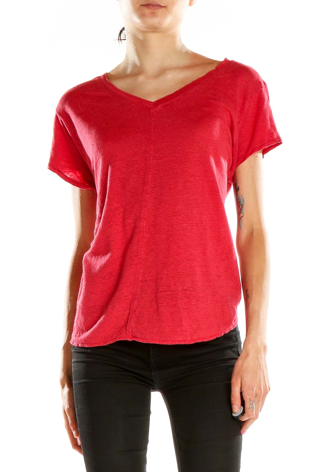 Front view of red Tahari V-neck T-shirt on model