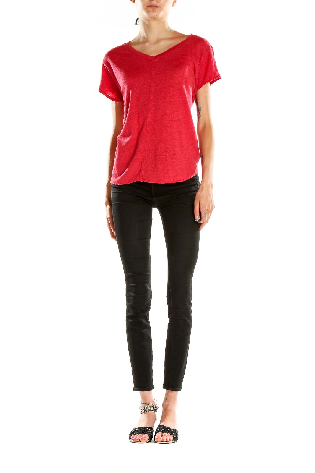 Front view of red Tahari V-neck T-shirt on model