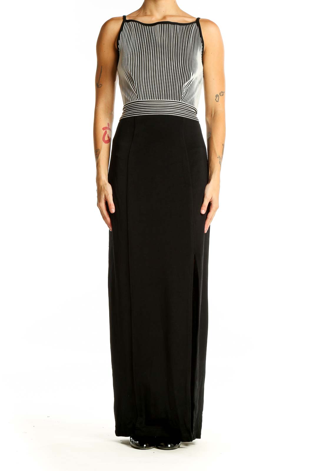 Tadashi Black and White Striped Maxi Dress with Lace-Up Back – SilkRoll