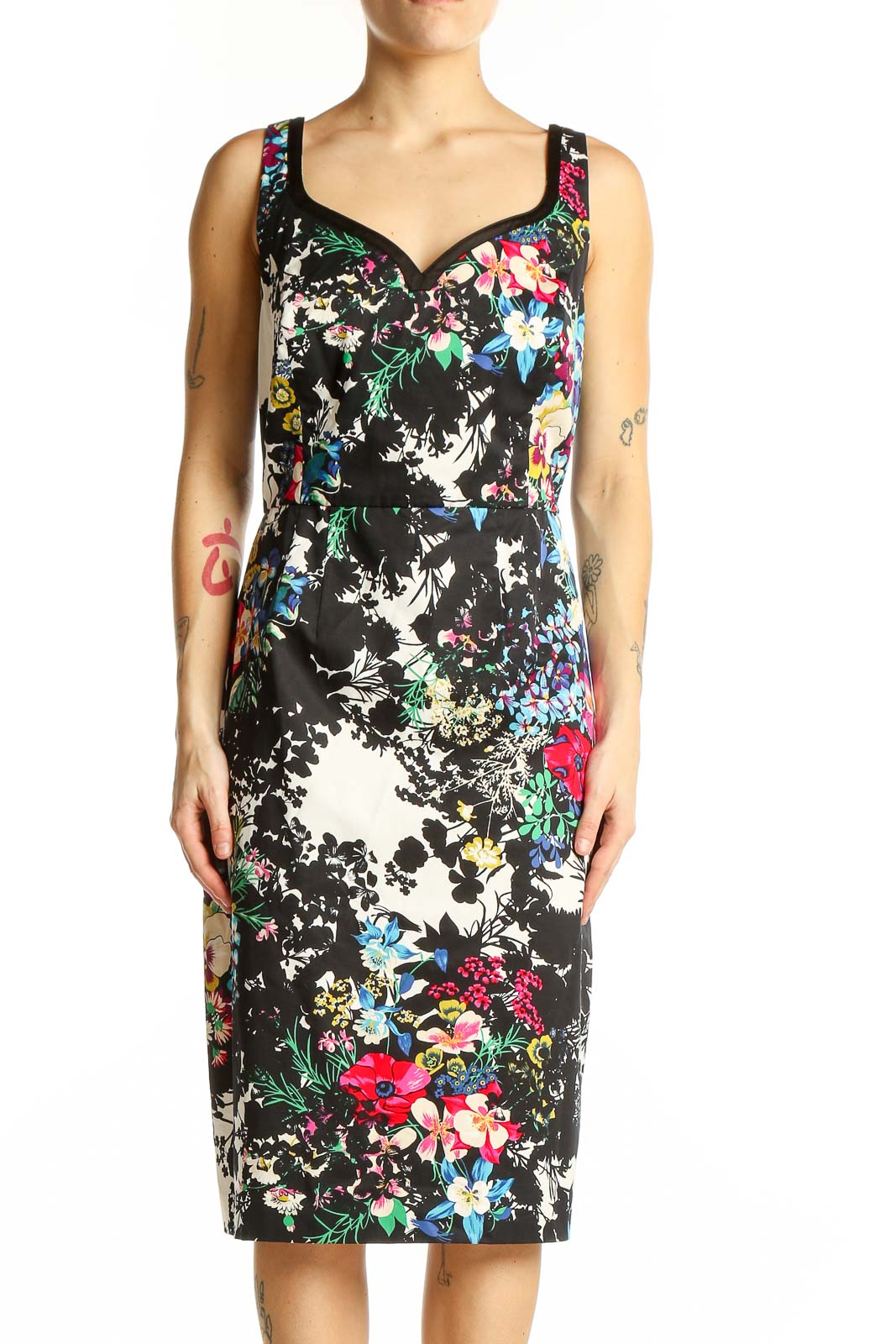 Front view of Leifnotes black floral print dress with sweetheart neckline