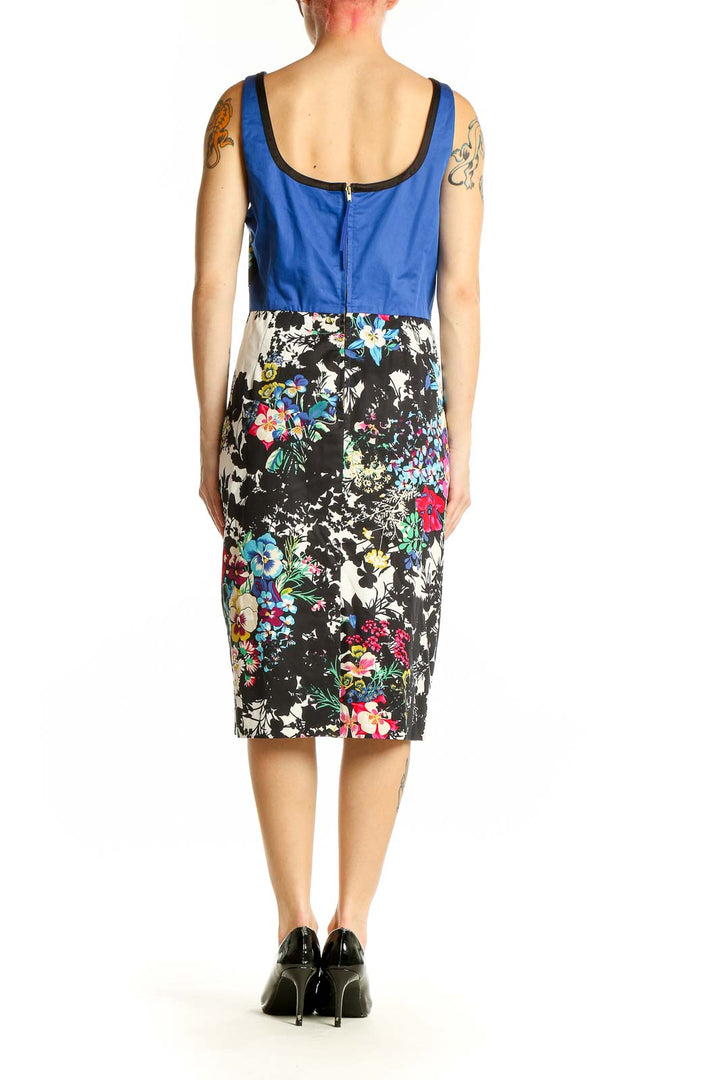 Side view of Leifnotes black floral print dress showing fitted silhouette