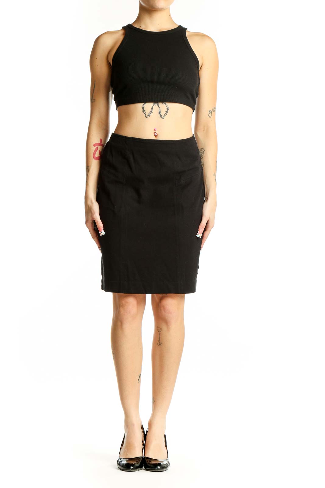 Front view of black Gap pencil skirt on model