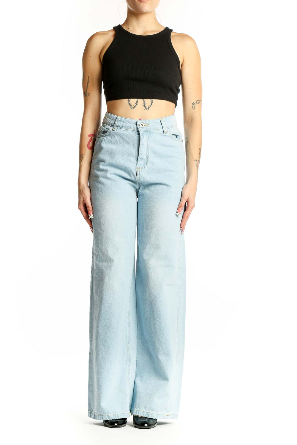 Front view of Dixie light blue wide-leg jeans on model