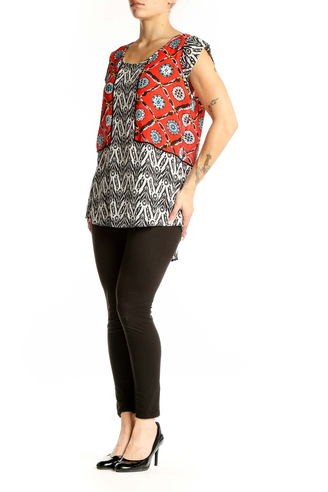 Front view of THML red and black patterned rayon top with floral design