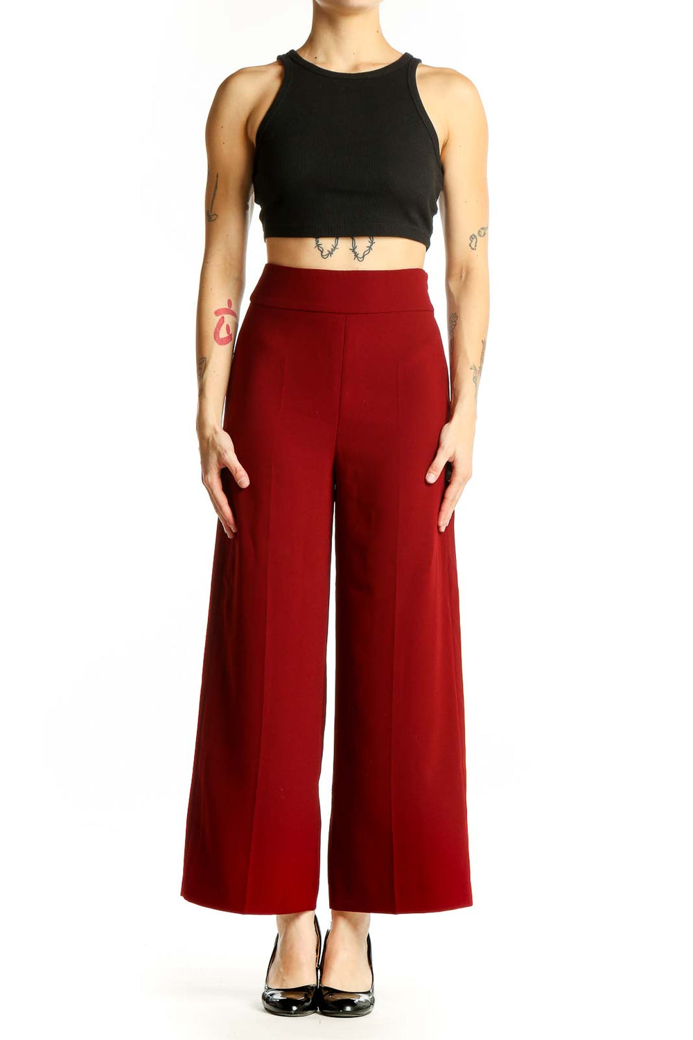 Front view of red wide-leg high-waisted trousers from Zara Woman