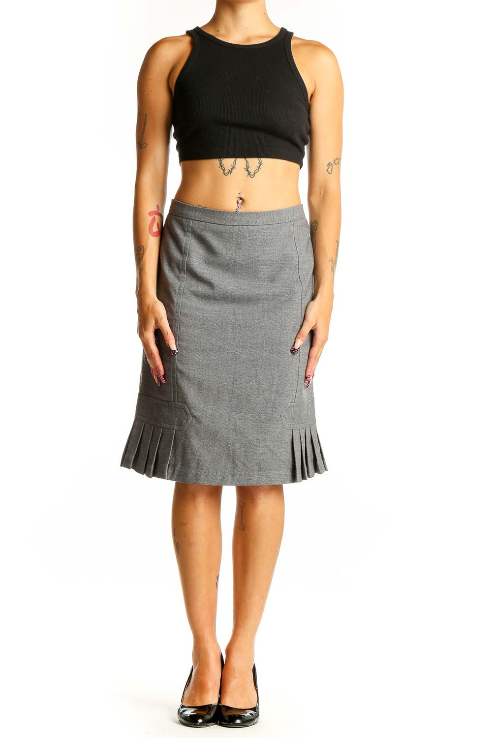 Front view of Max Studio gray pleated pencil skirt