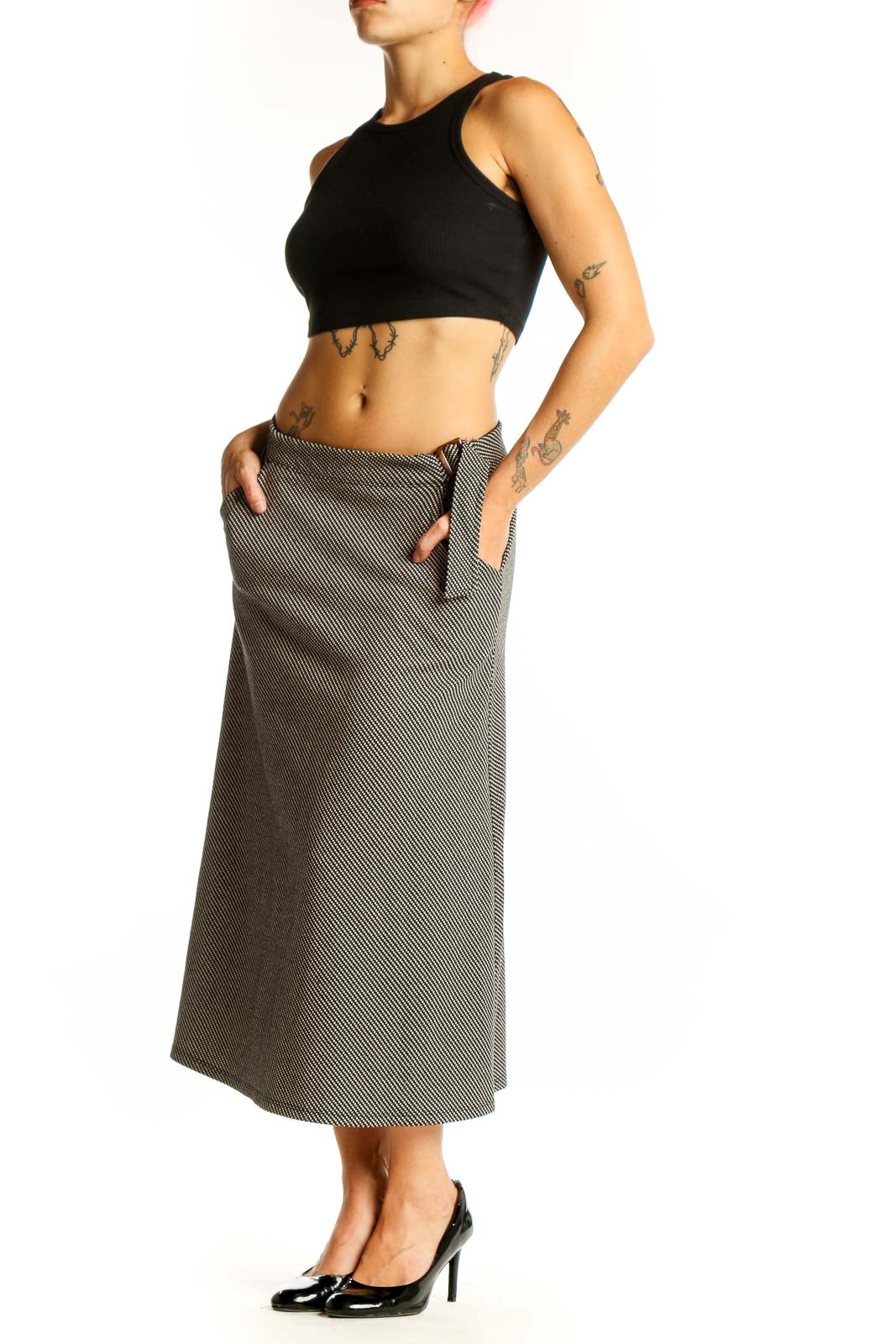 Front view of Max Studio gray diagonal striped midi skirt