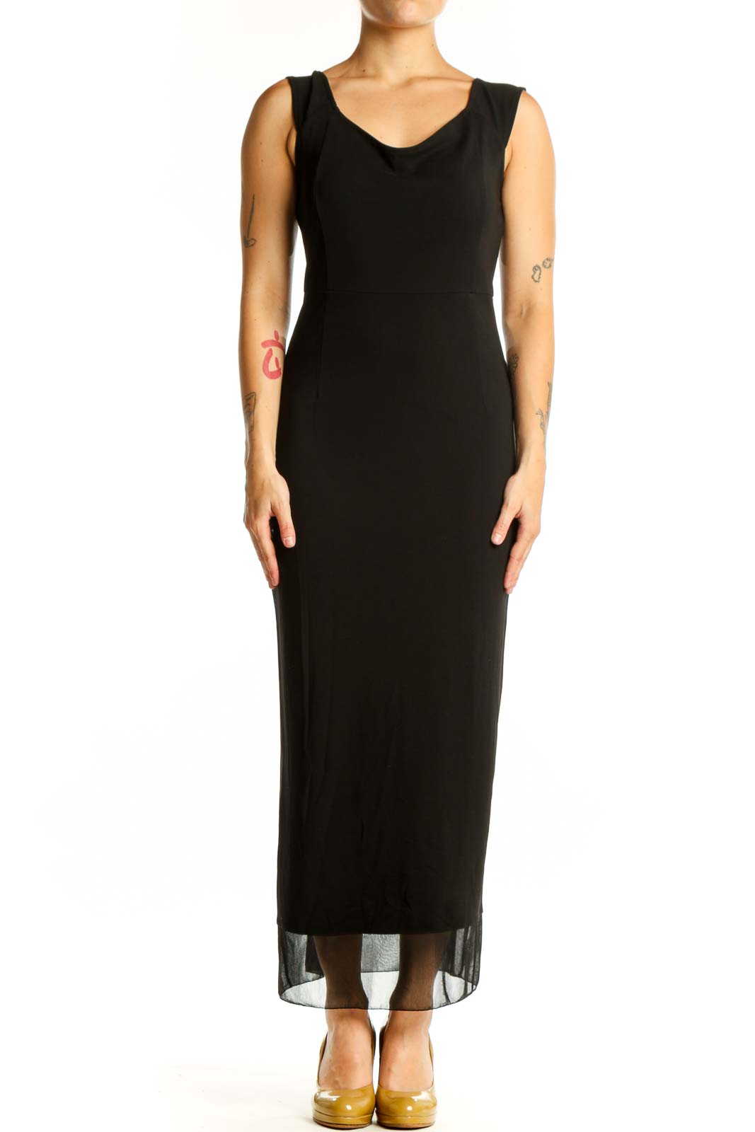 olsen maxi dress Shop Sigrid Clothing and Dresses at SilkRoll. Trade with us! Color:BLUESTAR red-collection The dress has a Green Velvet Bodycon Dress