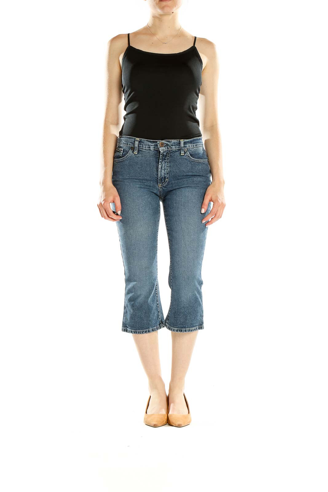 Front view of D&G blue cropped denim capri jeans on model