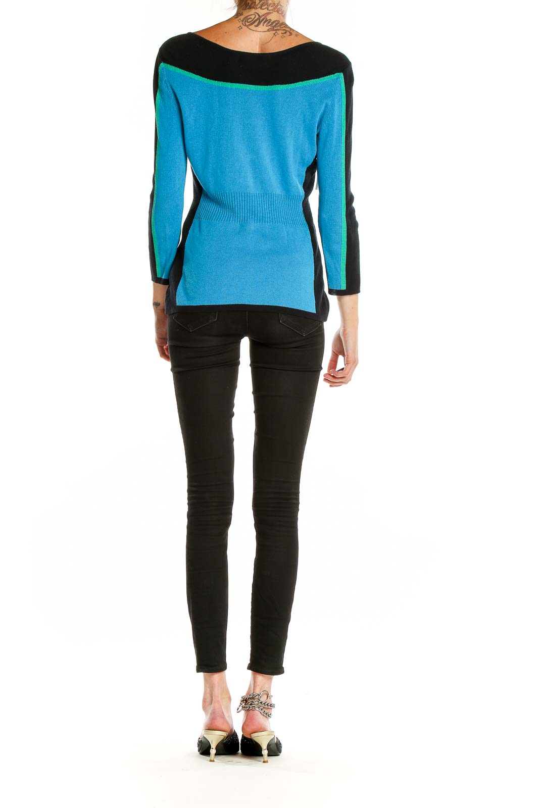 Back view of NIC + ZOE blue and black color block knit sweater showing slim fit