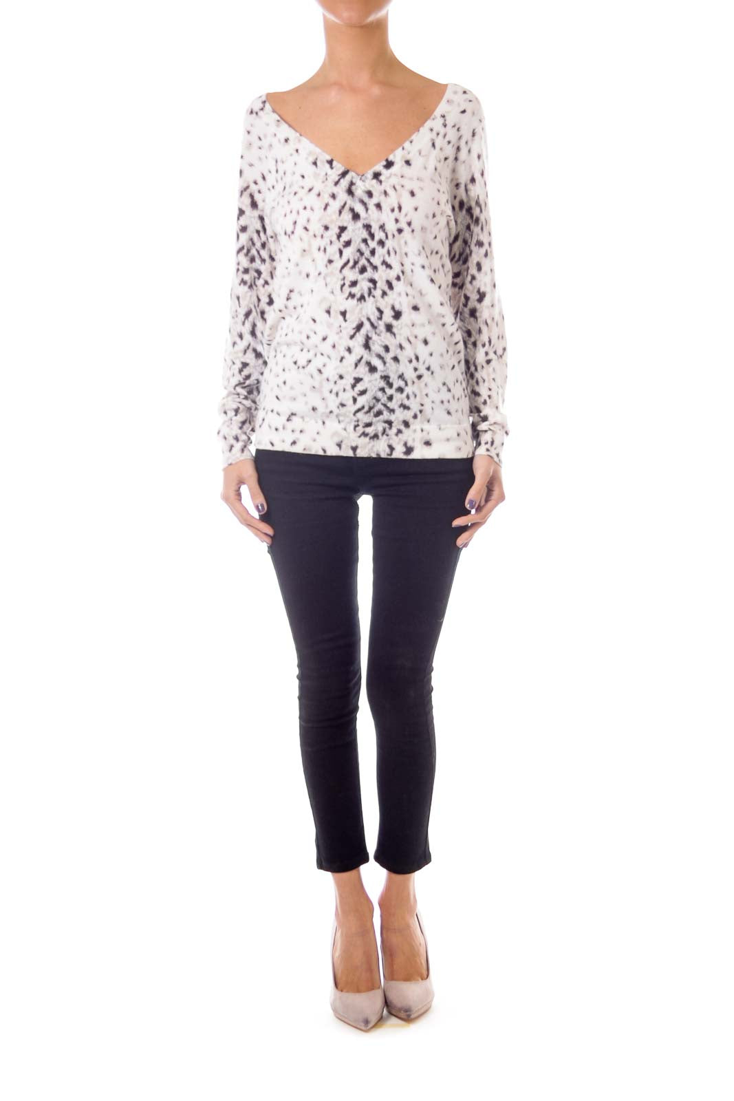 Cream V-neck Animal Print Sweater