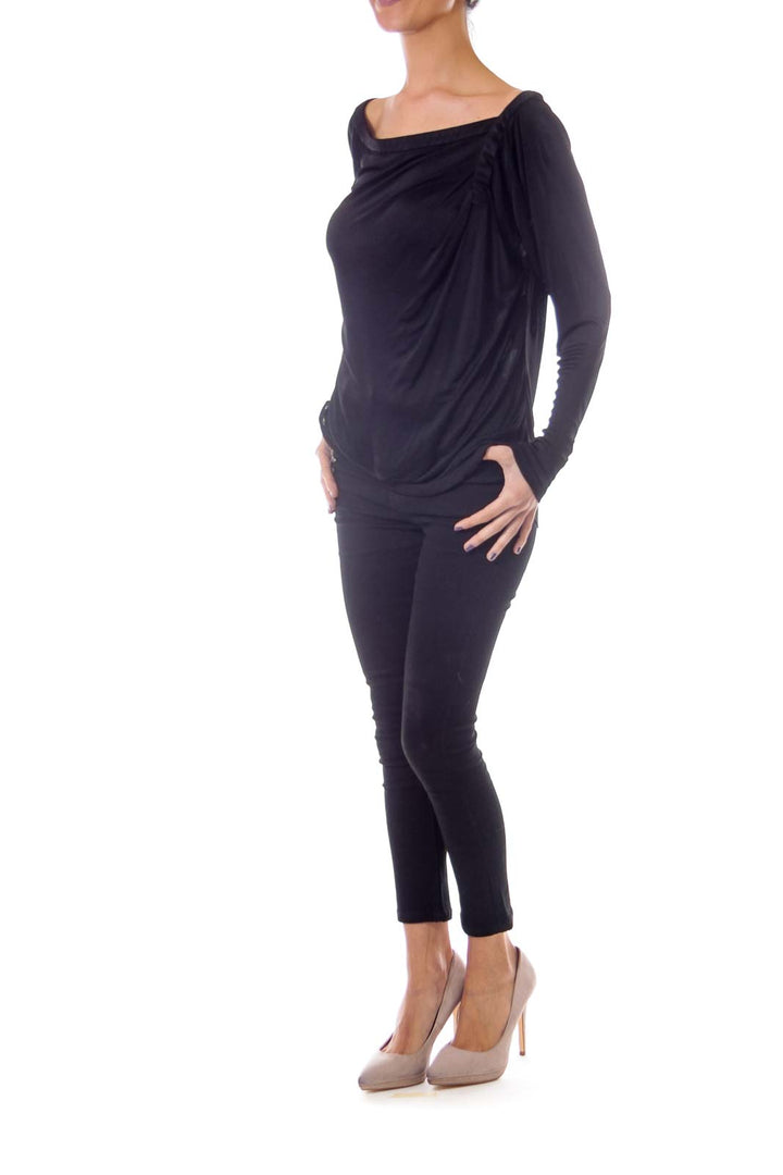 Black Asymmetric Top