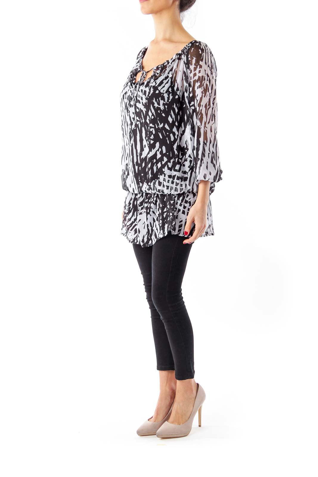 Black & White Pattern Blouse