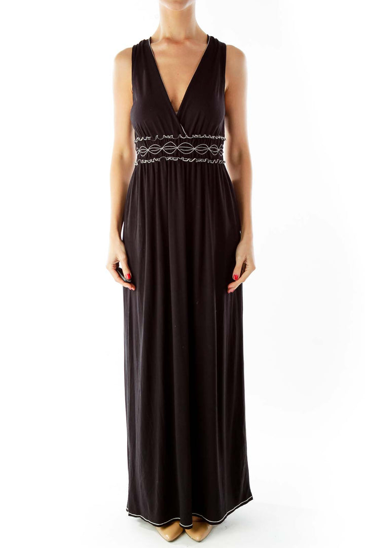 Black White Scrunched V-Neck Maxi Dress