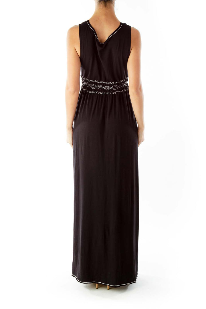 Black White Scrunched V-Neck Maxi Dress