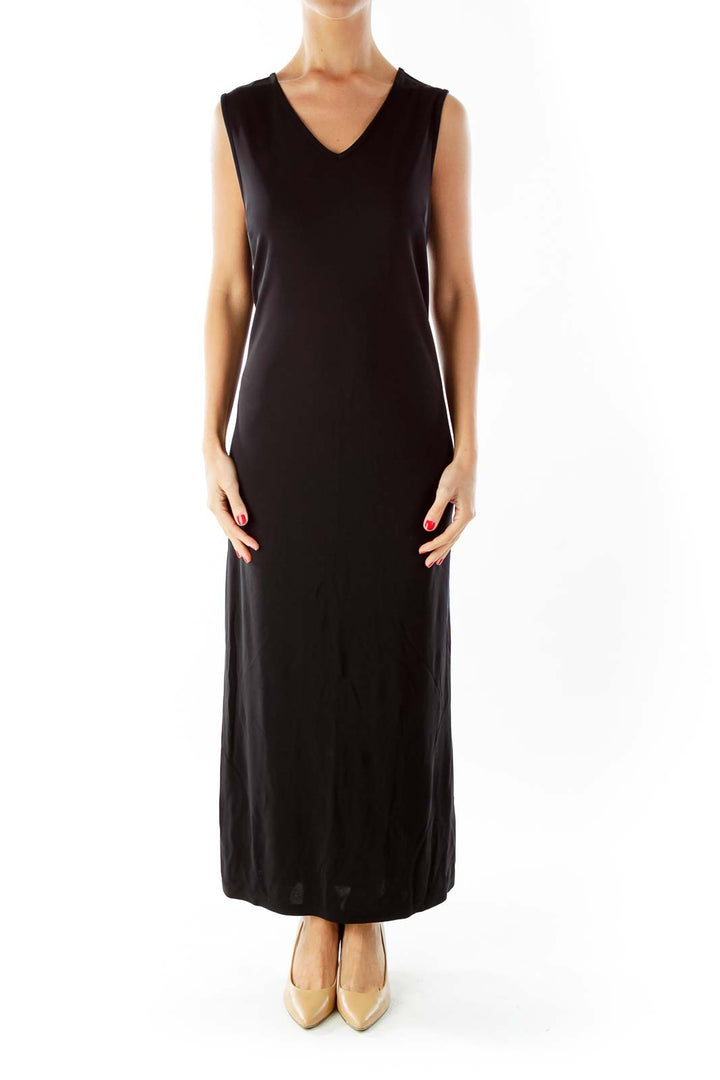 Black V-neck Maxi Dress