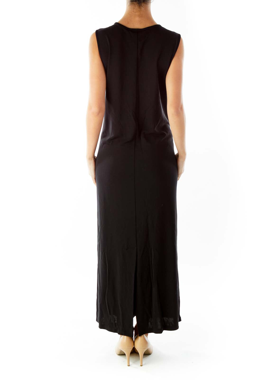 Black V-neck Maxi Dress