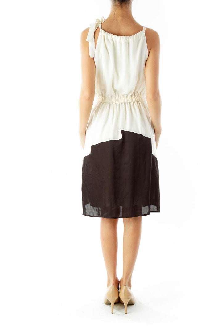 Cream Black Scrunched Sleeveless Day Dress