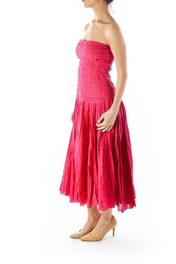 Red Strapless Textured Cocktail Dress