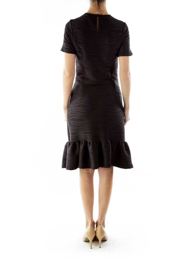 Black Textured Ruffled Short Sleeve Cocktail Dress