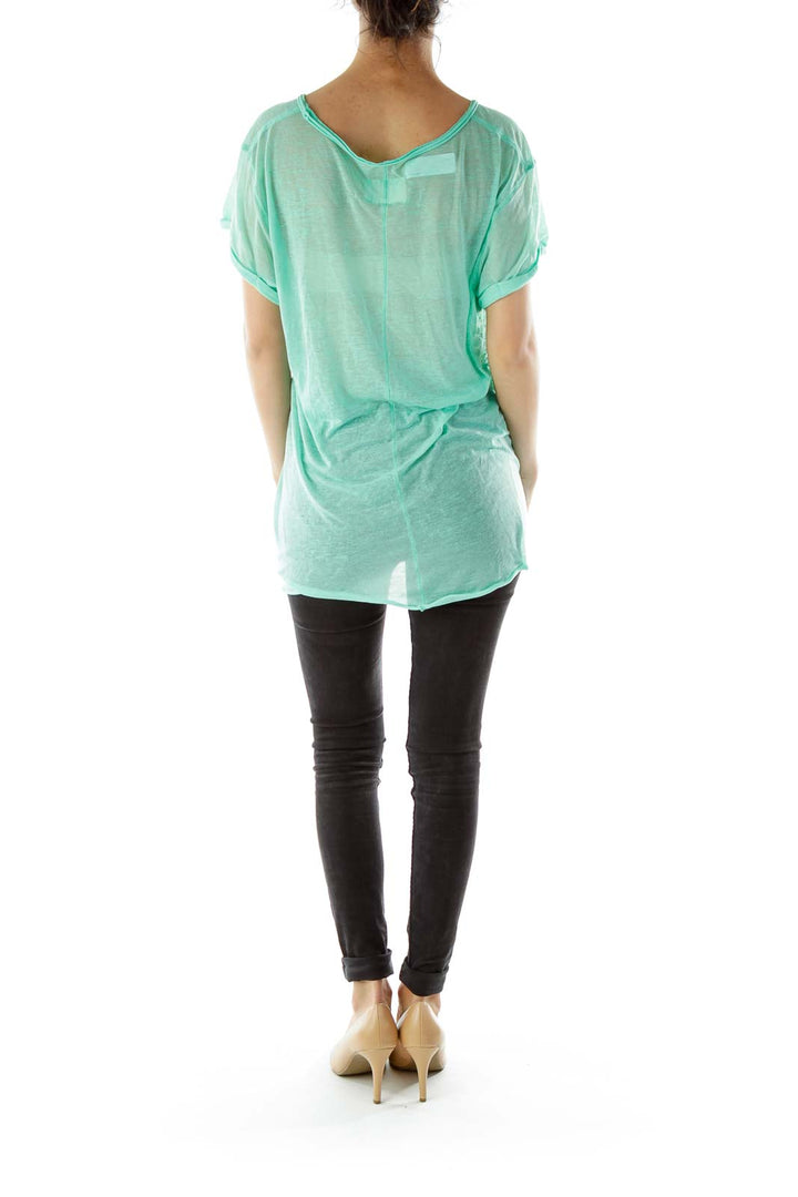 Green Round Neck Pocketed T-shirt