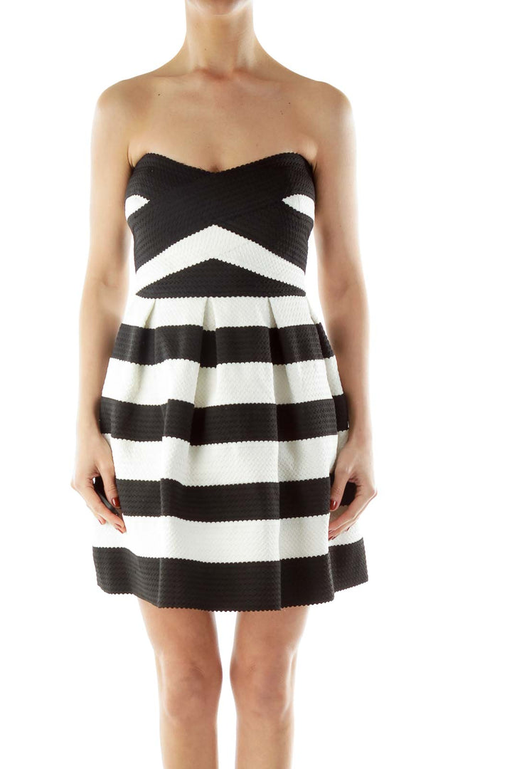 Black White A-Line Strapless Day Dress