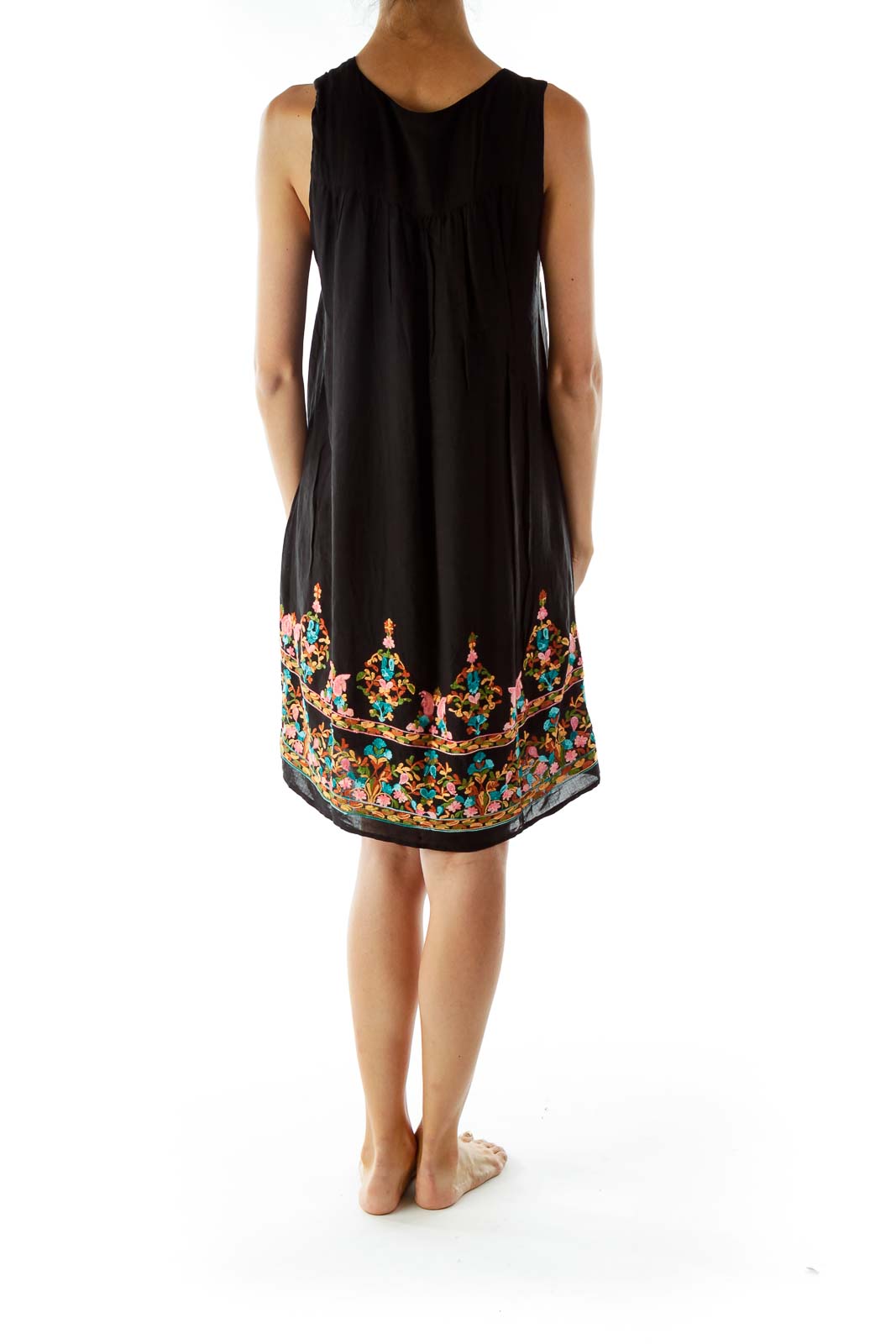 Black Sleeveless Embroidered Day Dress