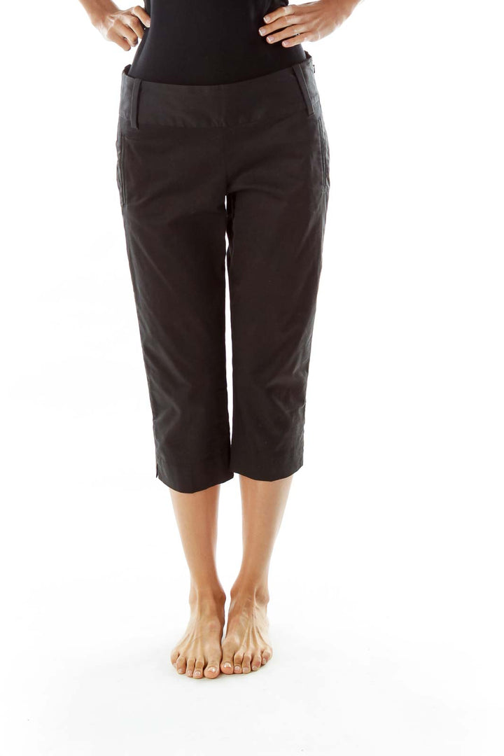 Black Pocketed Capri Pants