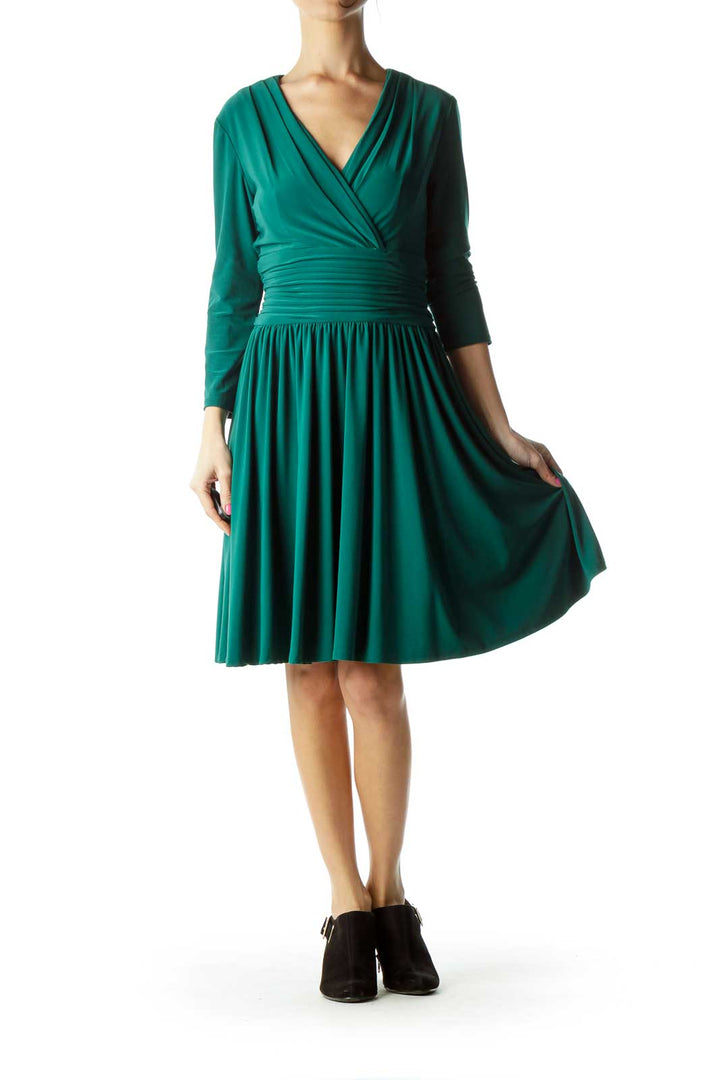 Green Scrunch Waist V-neck Dress