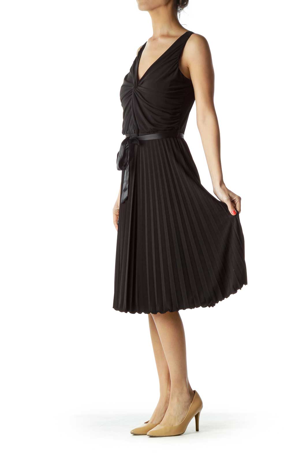 Black Pleated Sleeveless