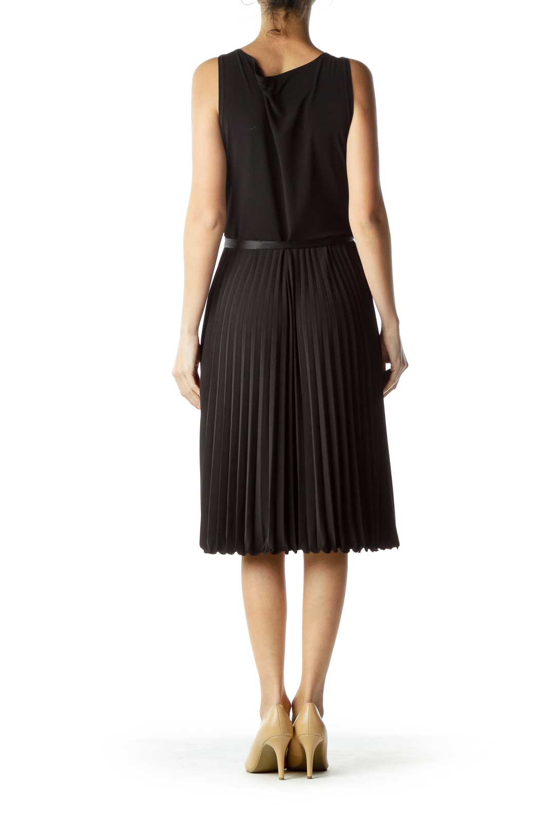 Black Pleated Sleeveless