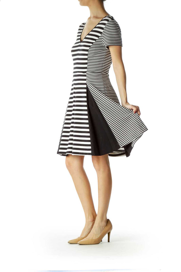 Black White Print A-Line Knit Dress