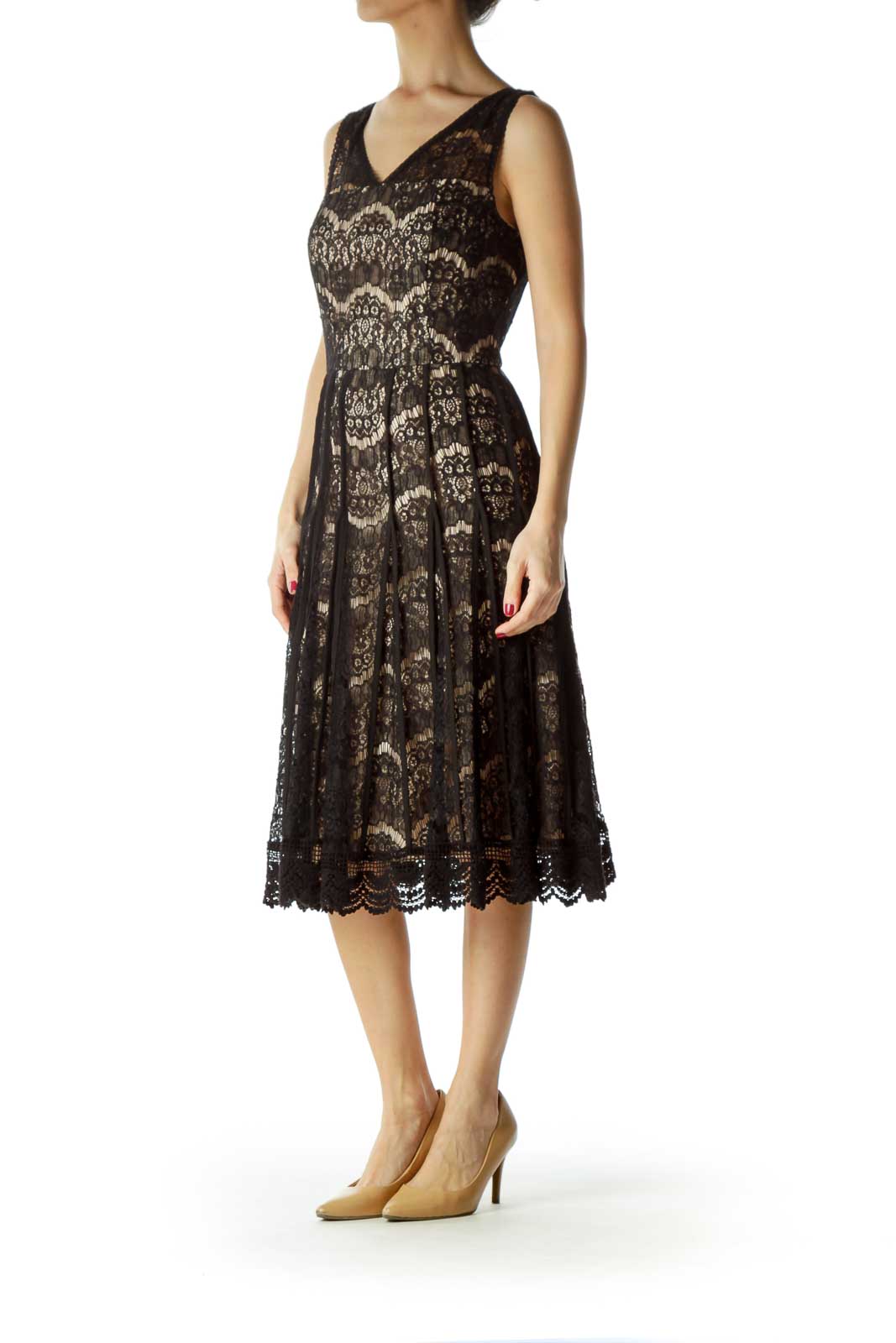 Black Beige Pleated Lace Cocktail Dress