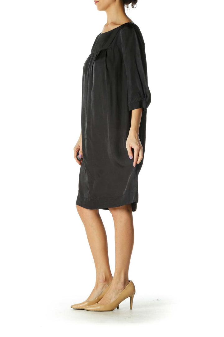 Black Round Neck Shift Dress